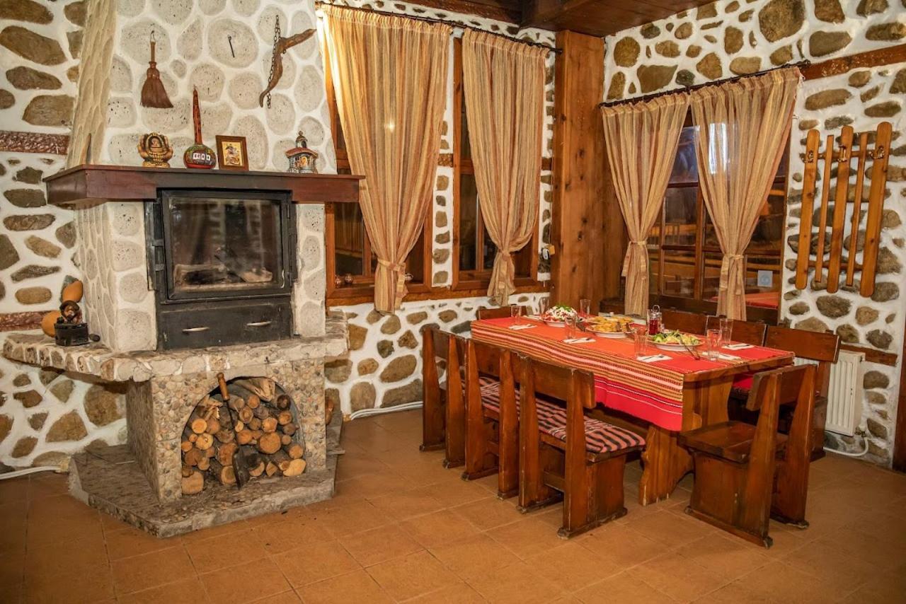 Стария Чинар Мелник Hotel Luaran gambar