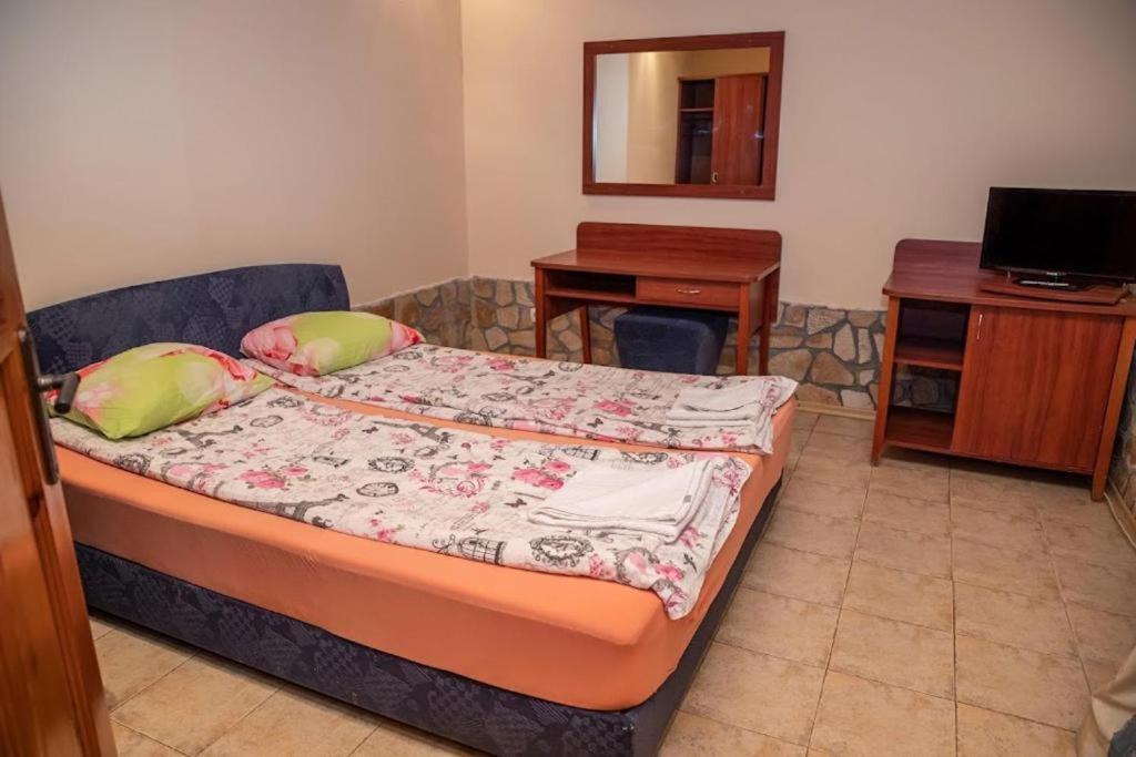 Стария Чинар Мелник Hotel Luaran gambar